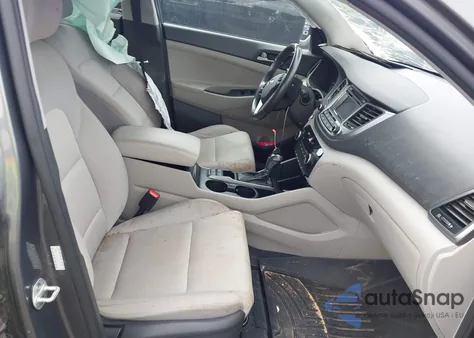 2017 Hyundai Tucson Limited/Sport And Eco/Se z USA, uszkodzony, nr VIN KM8J33A20HU526223